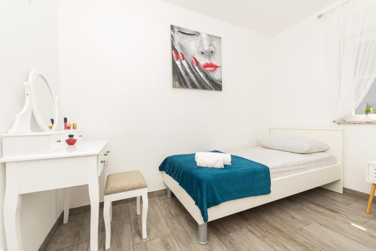 Makarska Dalija Exterior foto